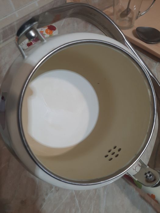 Эмалированный чайник 3 л