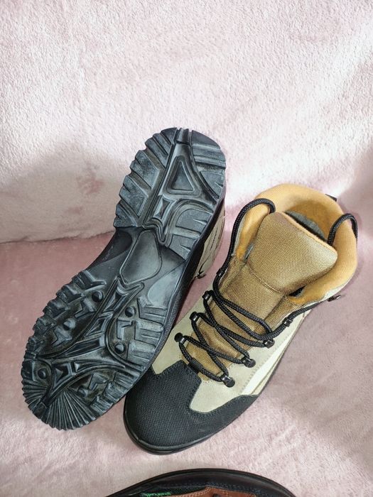 Зимни обувки , боти , кубинки