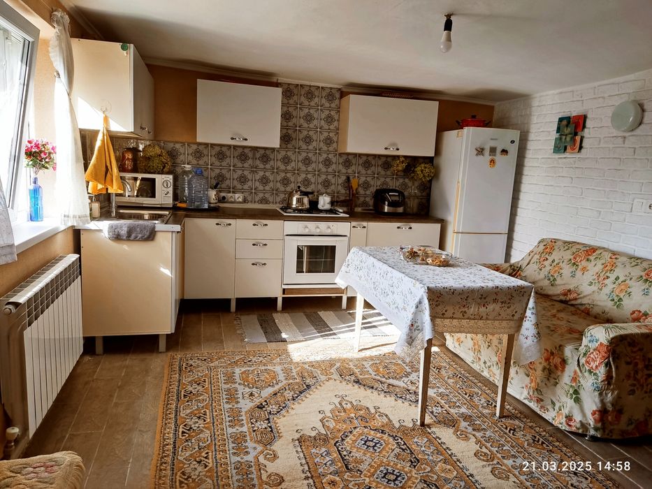 Дом - дача  микрорайон Нурлытау