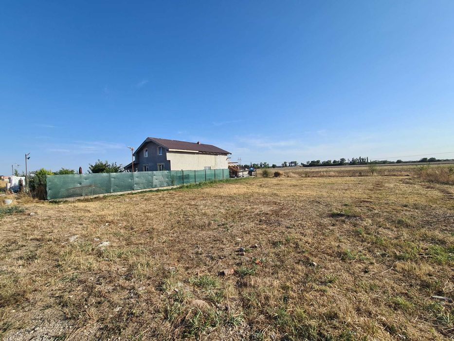 Vânzare rapidă - teren 651mp CF 410414 Chișoda