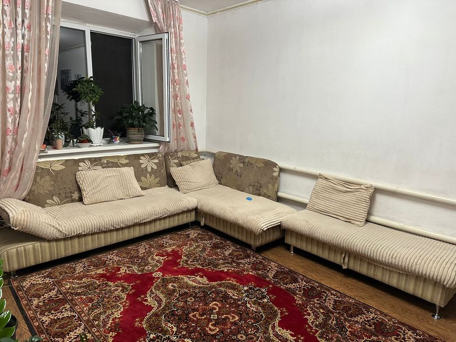 Угловой диван б/у