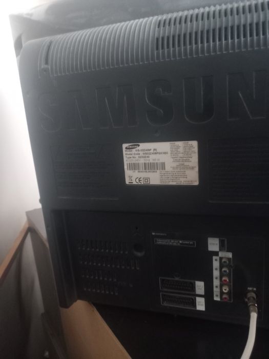 Vând televizor samsung funcțional pret 150 lei