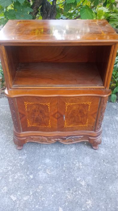 Vand mobilier mic