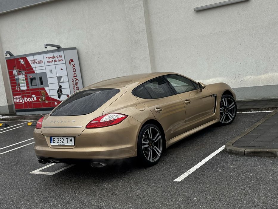 Porsche Panamera 3.6 300cp