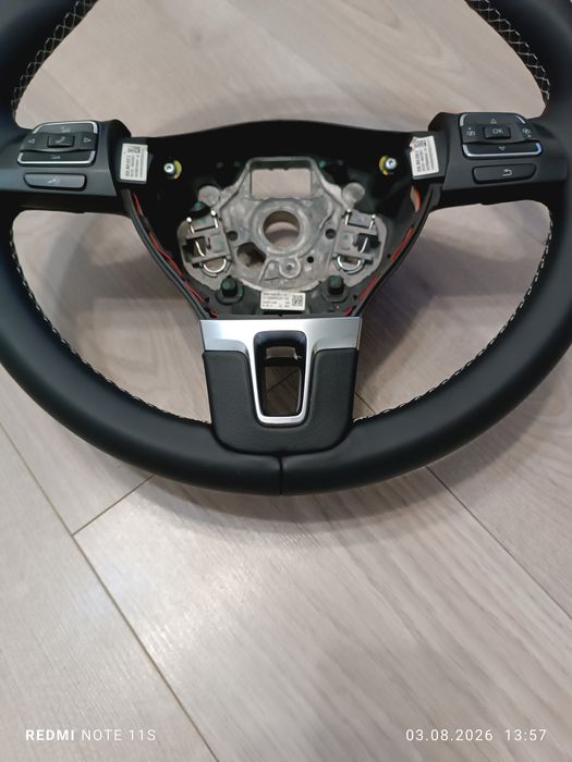 Volan vw passat b7,cc,golf 6,tiguan,touran ,etc