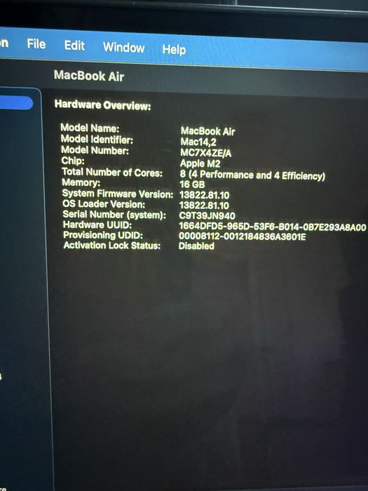 NOU* MacBook Air M2 16GB RAM 256GB SSD