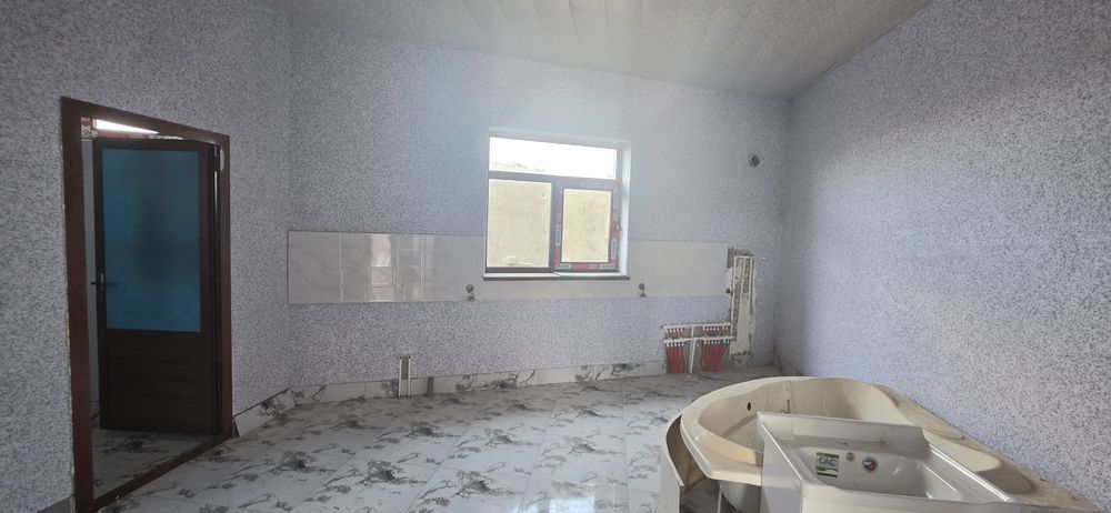 Савдо дукони ва ишлаб чикариш учун  бино сотилади ремонти билан 115m2