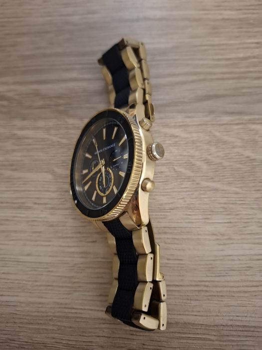 Vând ceas Armani exchange, preț 1390 Ron. Usor negociabil!