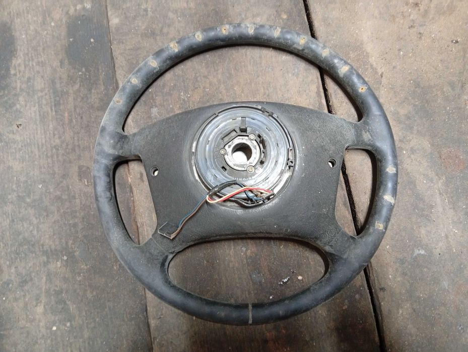 Руль BMW e36 e34
