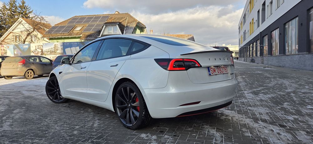 Tesla Model 3 Performance 513cp