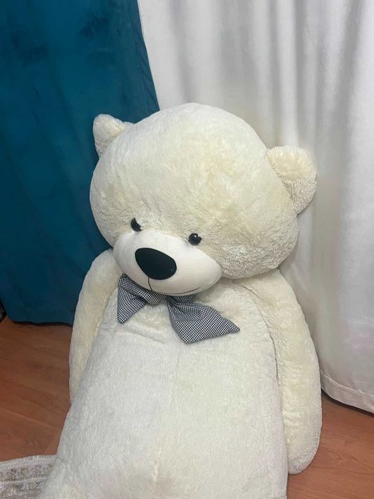 продам большой Б/У медведь игрушка