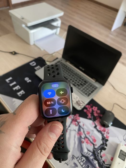 Apple watch series 7