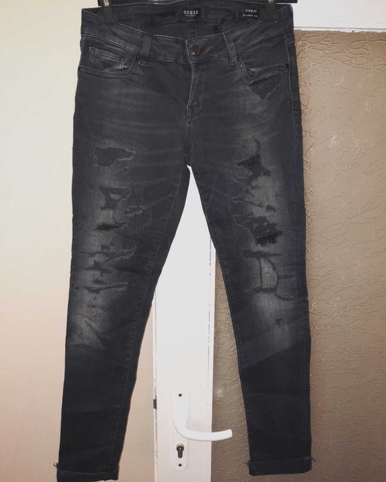 Дънки Guess 42eur