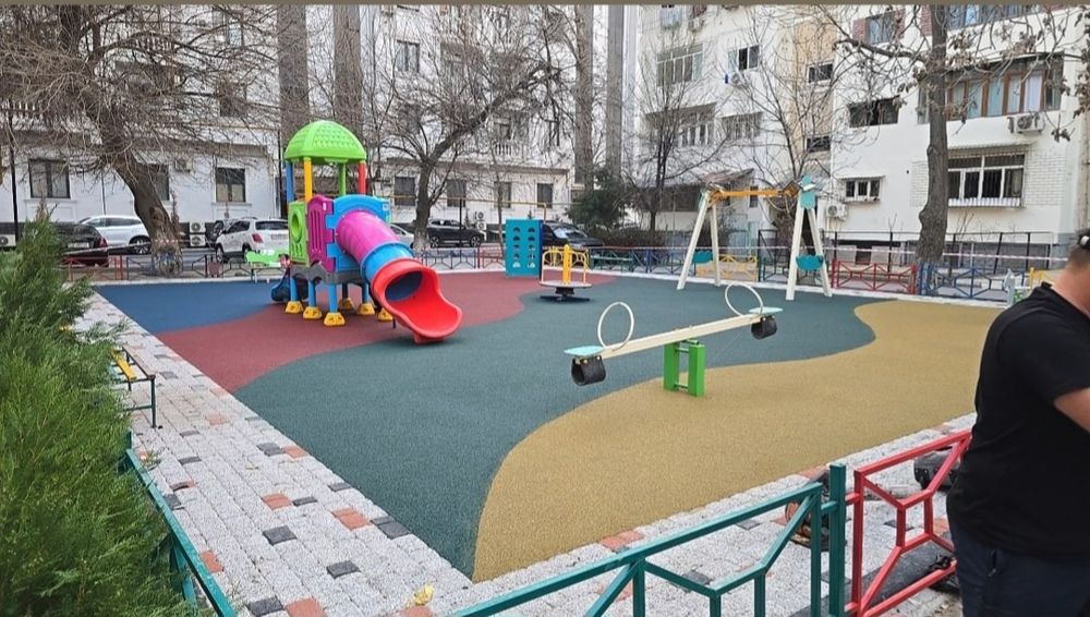 Резиновые пaкритя/ резиновые покрытие гранула болалар майдончаси учун