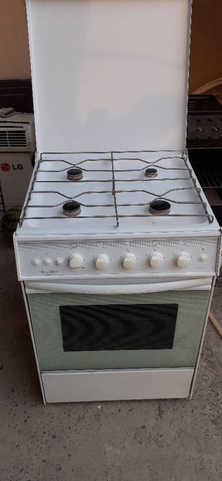 GEFEST газ плитаси сотилади