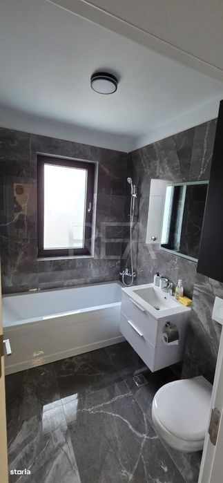 2 camere Titan decomandat, centrala, an 2025, 51 mp