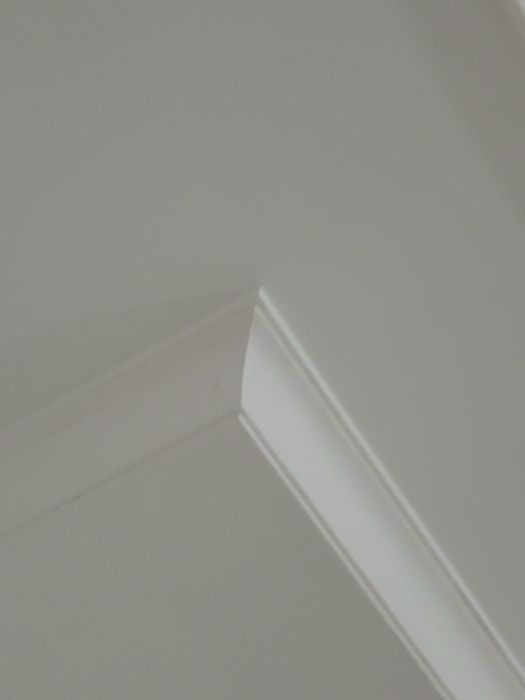 Gips ramka kollona karniz kamin bort leoka lepnina