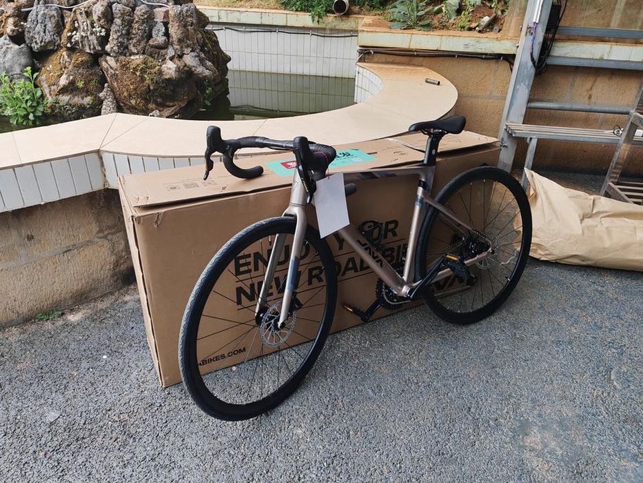 Новый шоссейный велосипед Java Auriga 11-32, 24 скоростей, алюминий