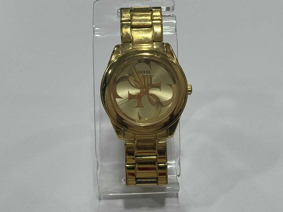 Часовник - Guess / W1082L2