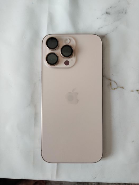 iPhone 16 pro max