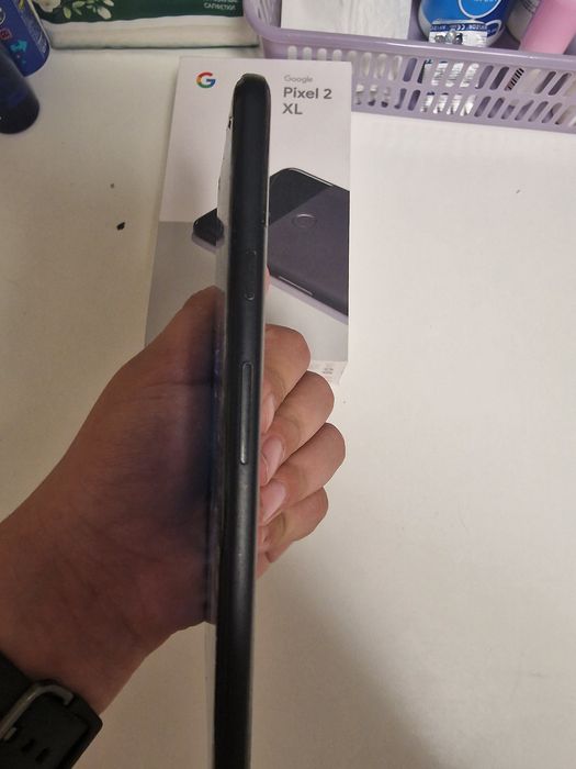 Продам Google pixel 2xl срочно!
