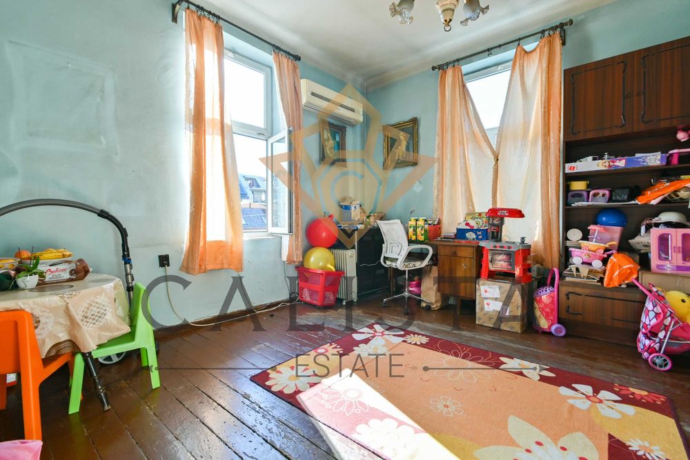 Продава се Етаж от къща в София, Център - 201 кв.м за 1891 €/кв.м - Снимка #8