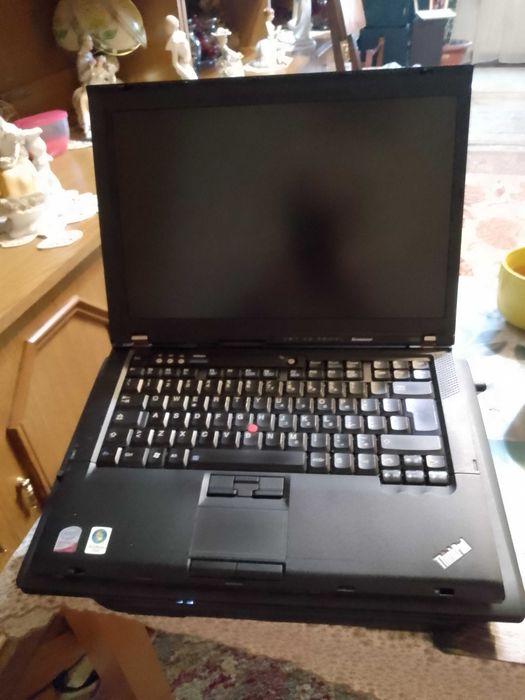 Lenovo T400 functional 150 fara incarcator