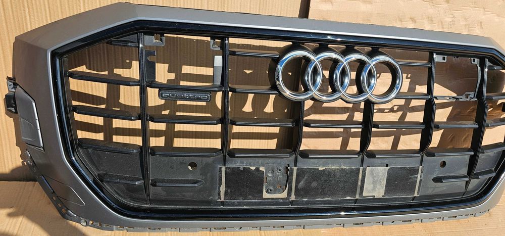 Grila radiator Audi Q8 S-Line 2019 2020 / 2021 2022