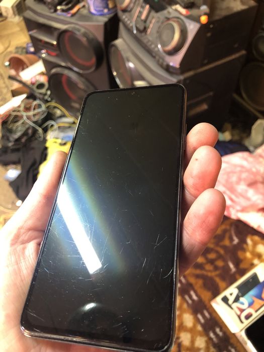 продам смартфоны на выбор