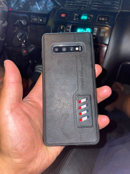 Продам С10 плюс 128гб