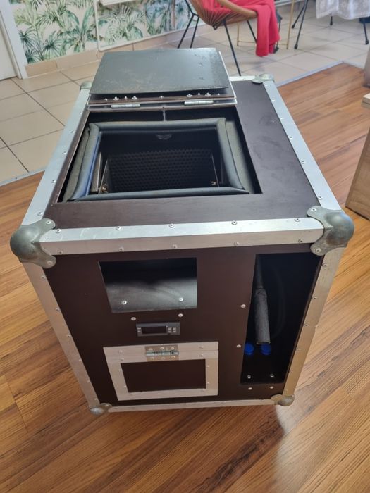 Mașină fum greu pentru dansul mirilor