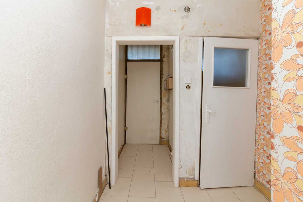 Продава се Едностаен апартамент в София, Захарна фабрика - 40 кв.м за 2500 €/кв.м - Снимка #5