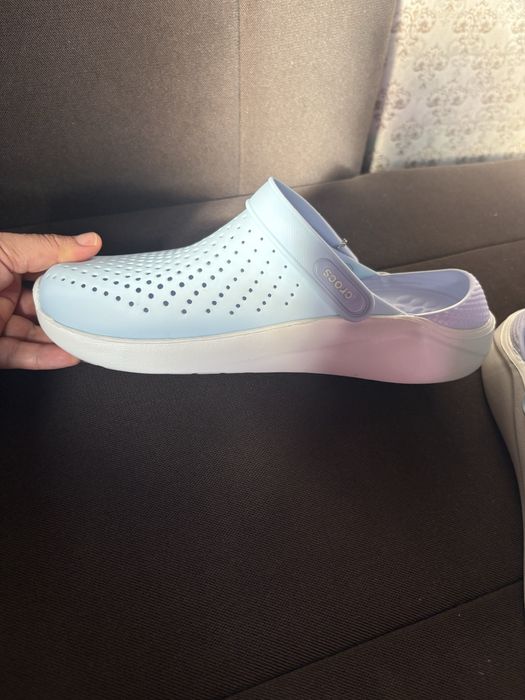 Продам новые кроксы  Crocs LiteRide.