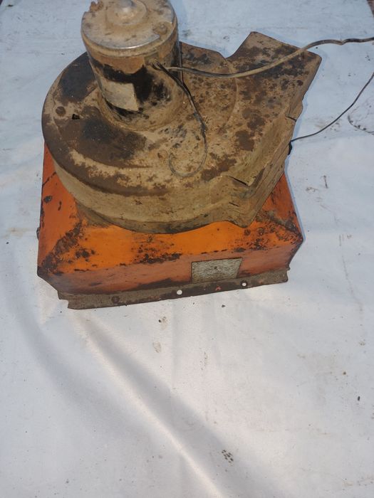 Scaun de tractor 650