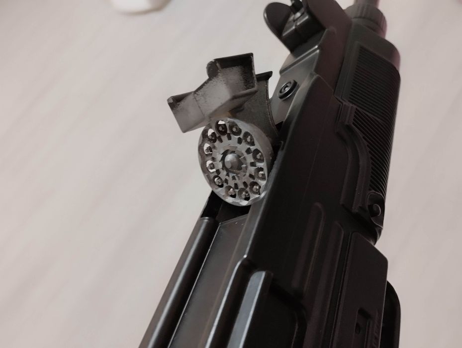 Продам автомат на пестонах