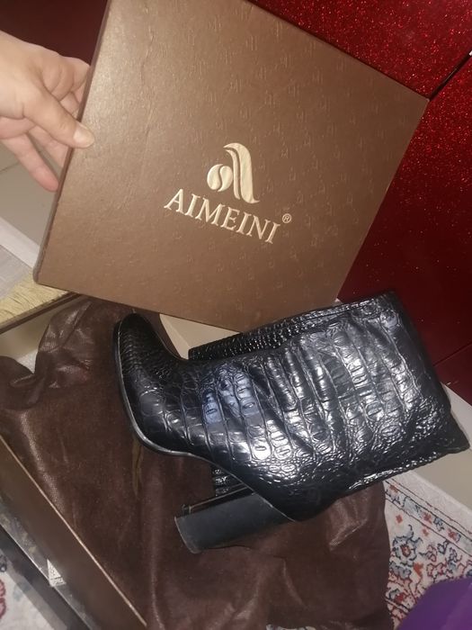 Женские сапоги и ботинки