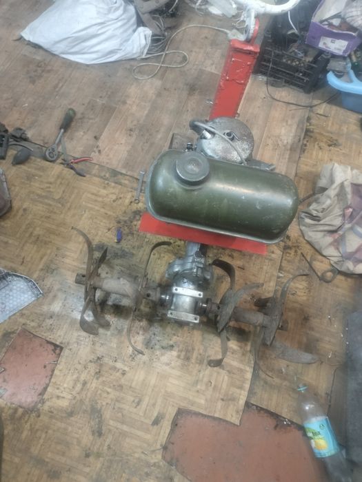 Срочно продам культиватор