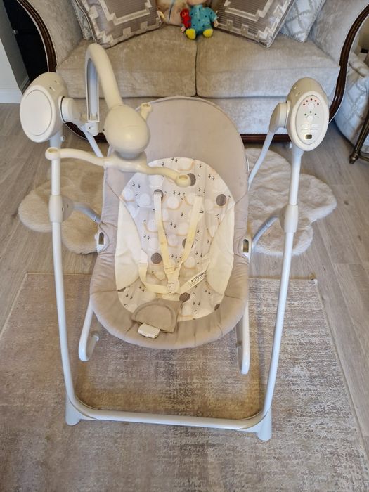 Leagan 2 in 1 cu conectare la priza Mia Stella Beige
