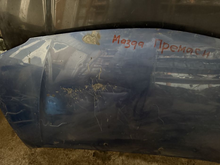 Передний капот Мазда Примаси Mazda Premacy