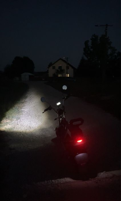 Scuter electric.