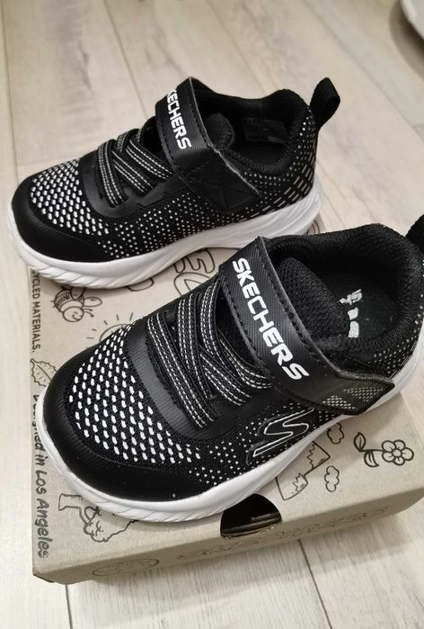 Детские кроссовки Skechers