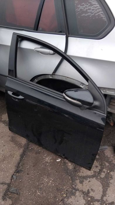 Usa dreapta fata Volkswagen Volkswagen Golf 6 an 2009