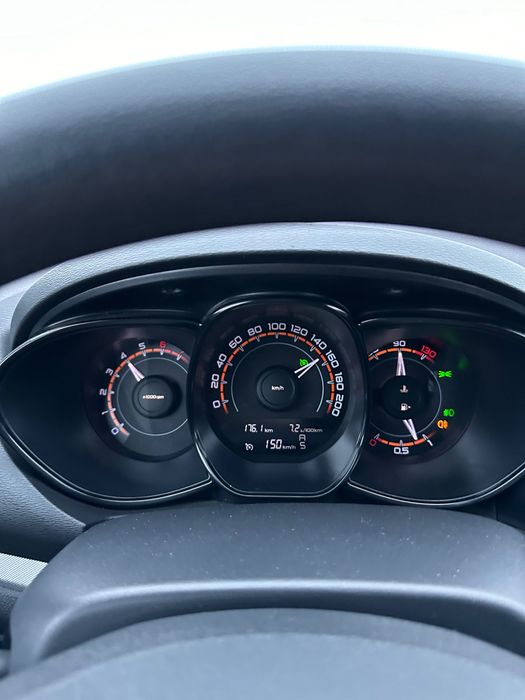 Продаю Lada vesta Cross