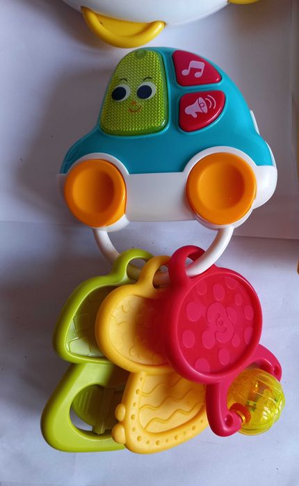 4 jucării interactive pentru copii mici (SH)