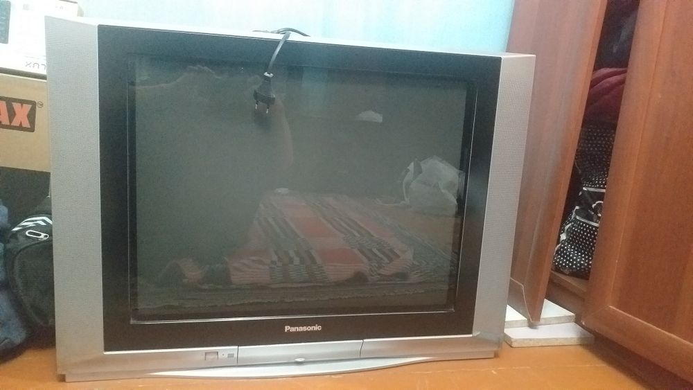 Телевизор panasonic