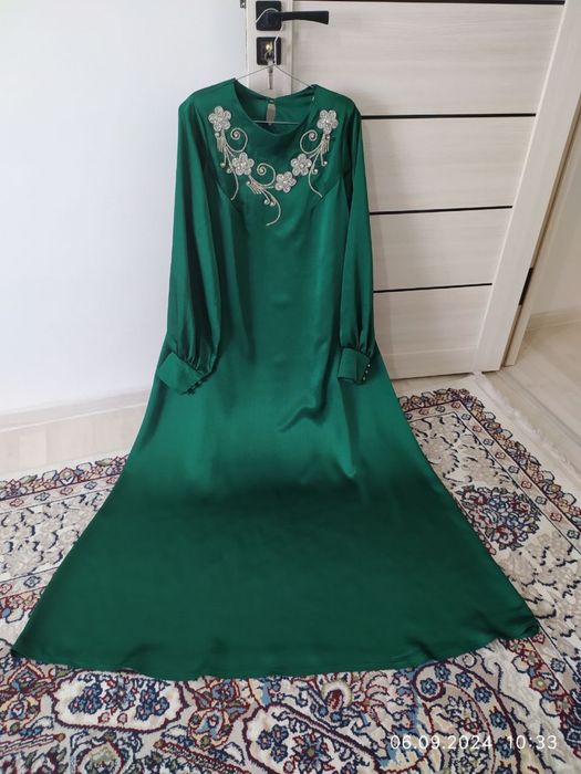 Ayollar Libosi Abaya