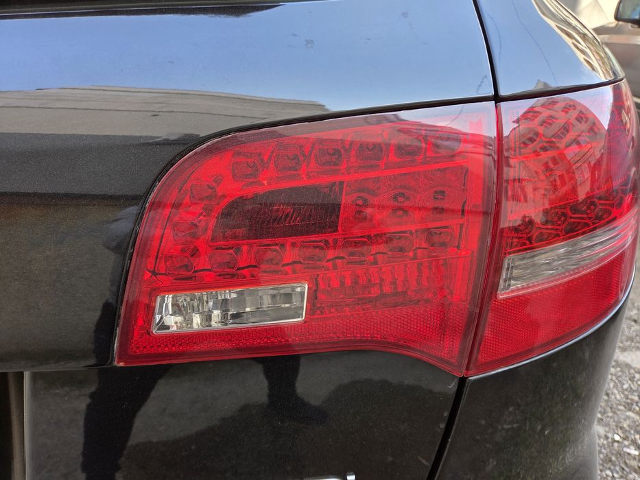 Вътрешени  стопове ауди а6 4ф комби .