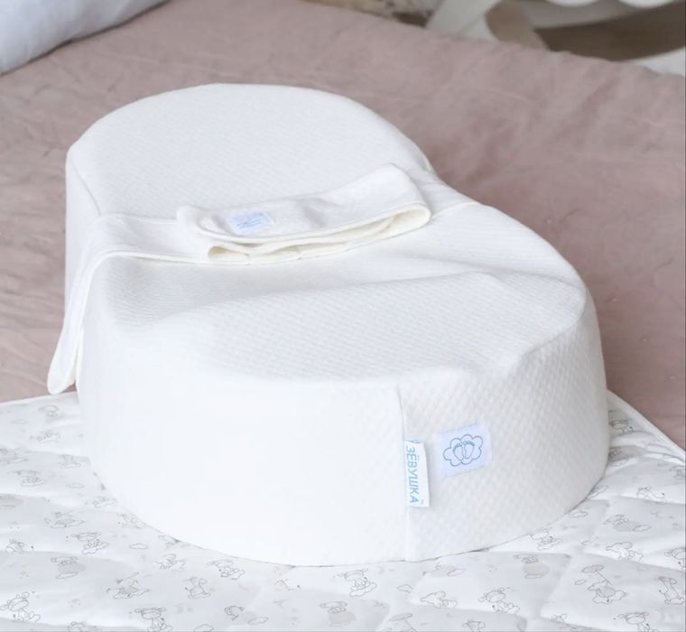 Продам кокон Зевушка для новорожденных