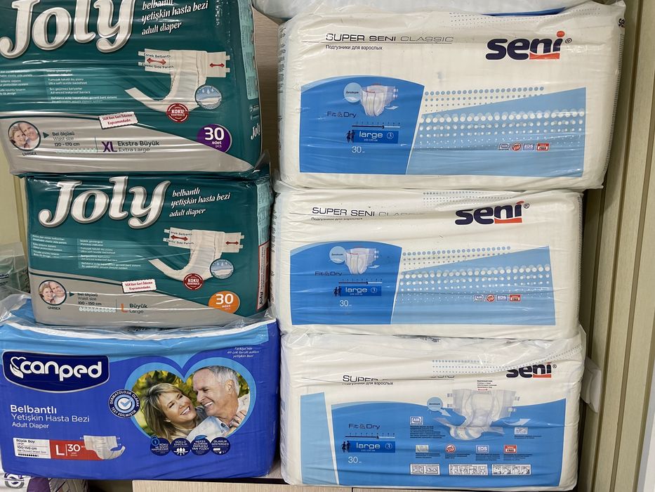 Продам Оптом и Рознычно  Памперсы