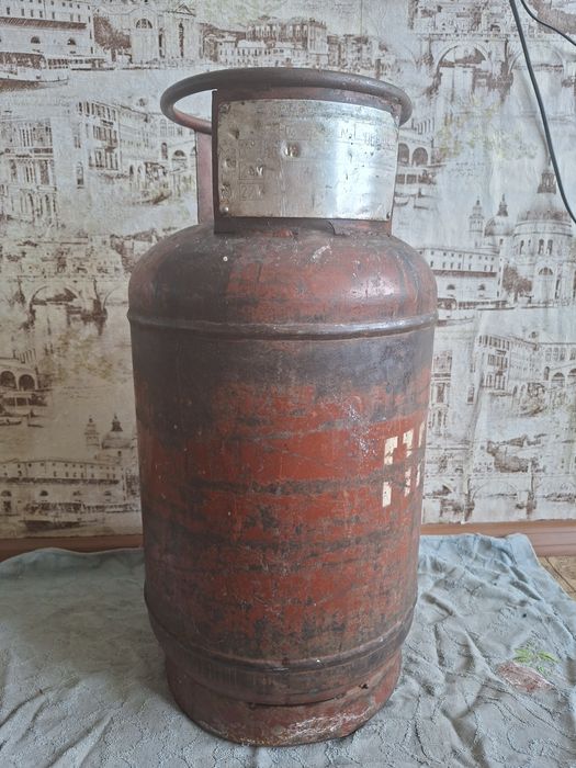 Газовый балон 27л б/у